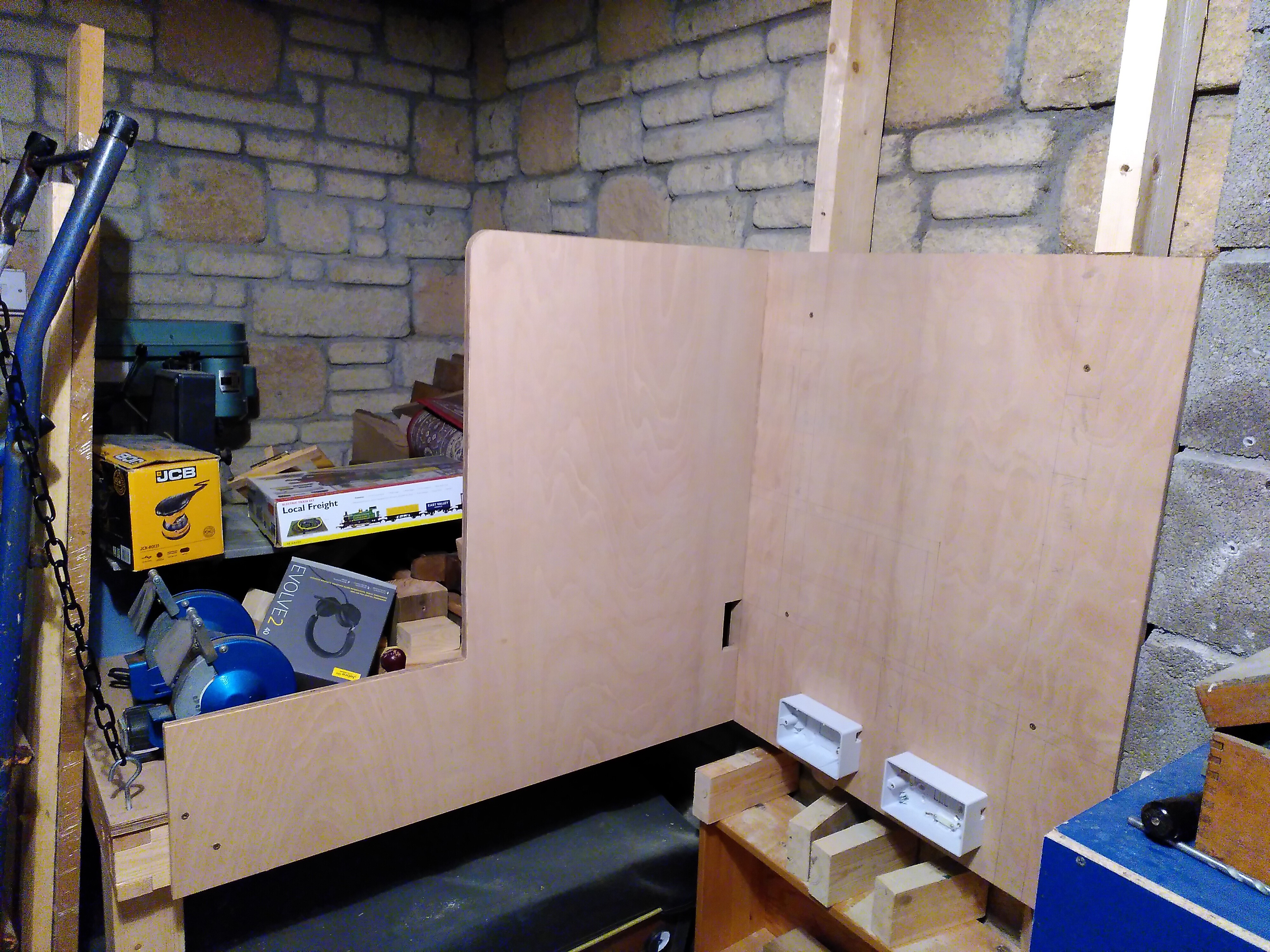 Progress: Workshop Desk