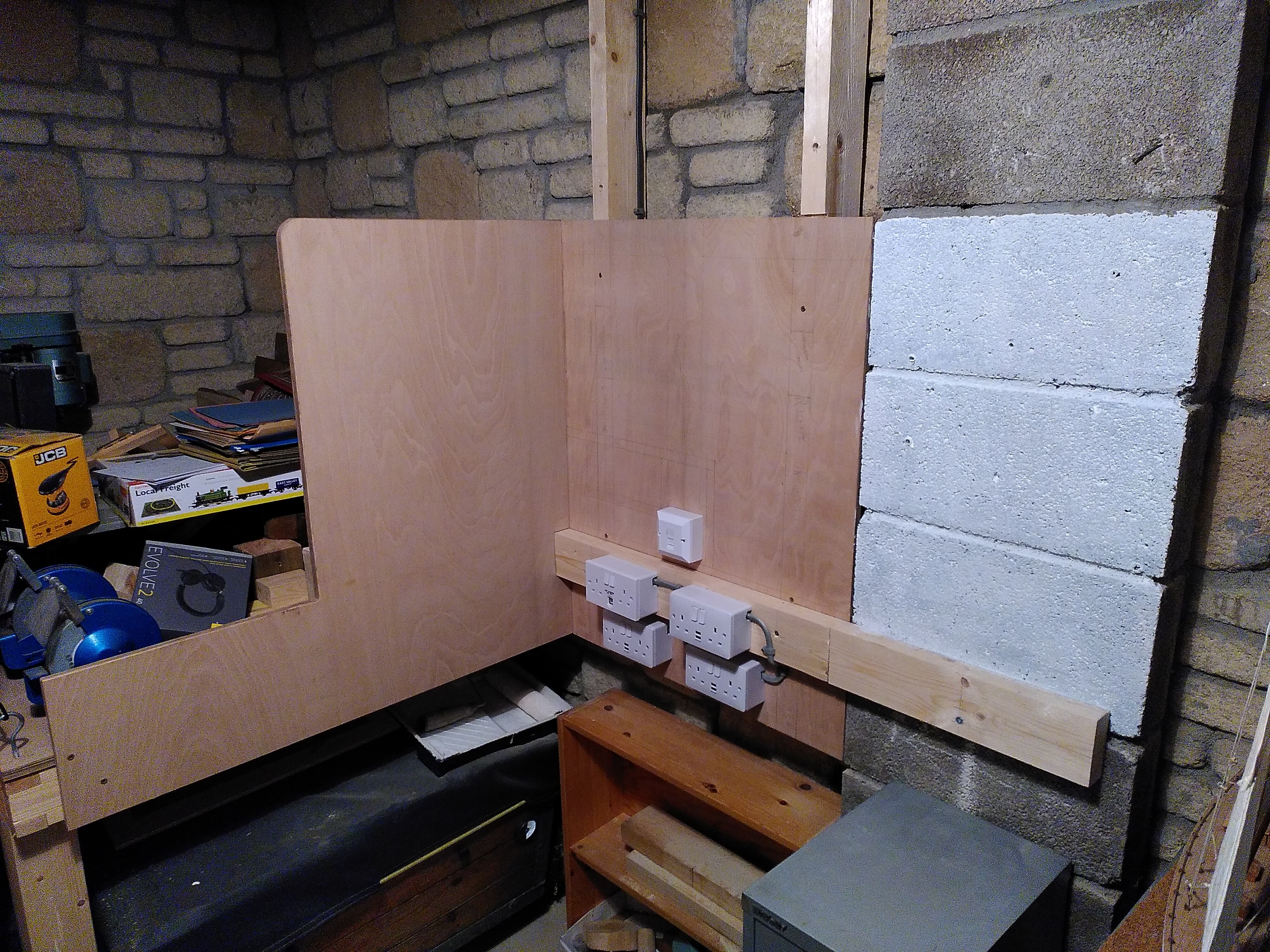 Progress: Workshop Desk