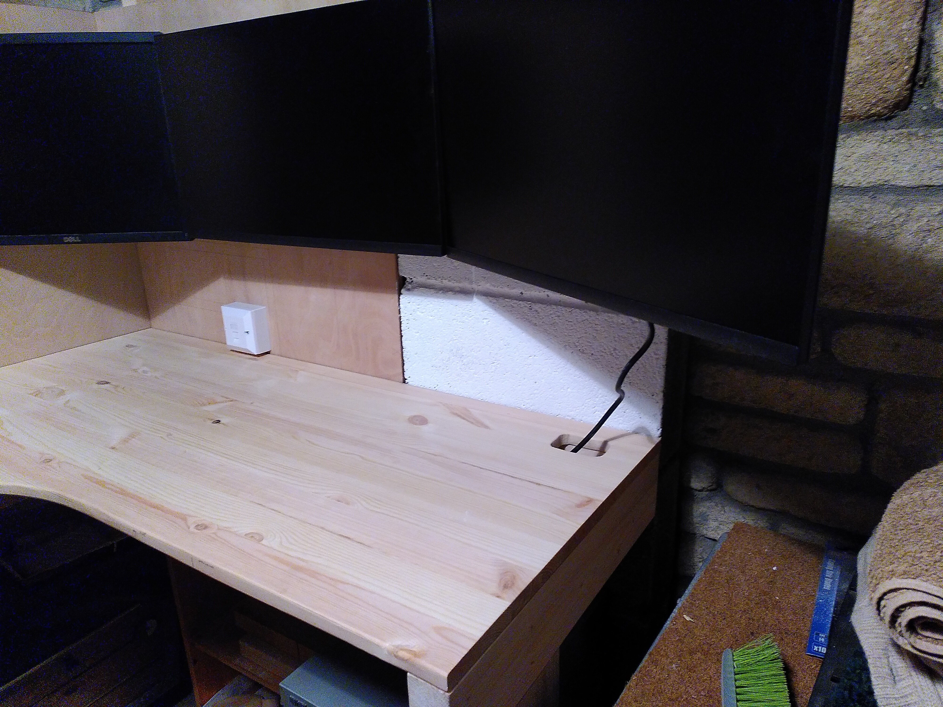 Progress: Workshop Desk